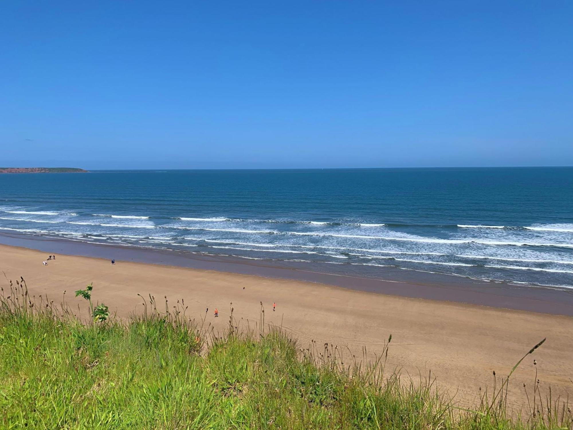 Family Tides At The Bay Filey, Sleeps 5-6, 2 Dogs Welcome For Free Too Holiday home